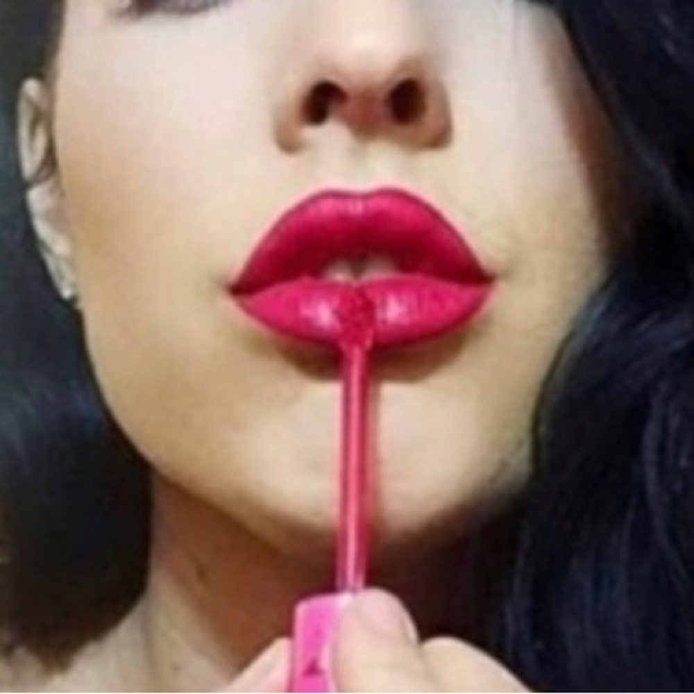 Jeffree Star “Pink Kitten” Lipstick NIB